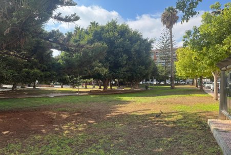 Sale - Apartamento - Torrevieja - Playa del Acequión