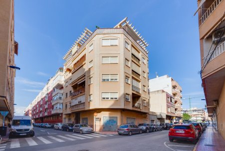 Sale - Apartamento - Torrevieja - Parque de Las Naciones