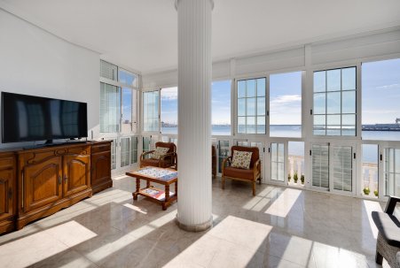 Sale - Apartamento - Torrevieja - Playa del Acequión