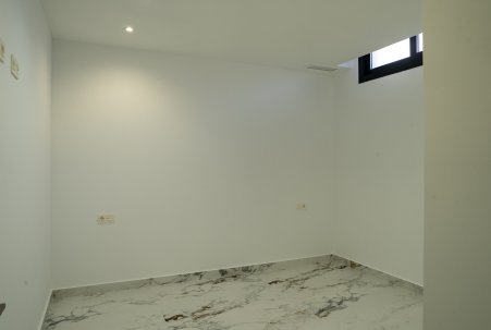 New Build - detached - Coloma