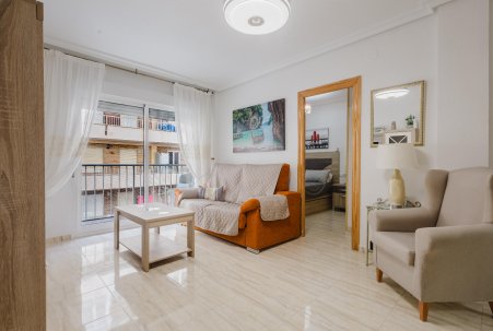 Sale - Apartamento - Torrevieja - Playa del Acequión