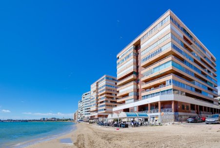 Sale - Apartamento - Torrevieja - Playa del Acequión