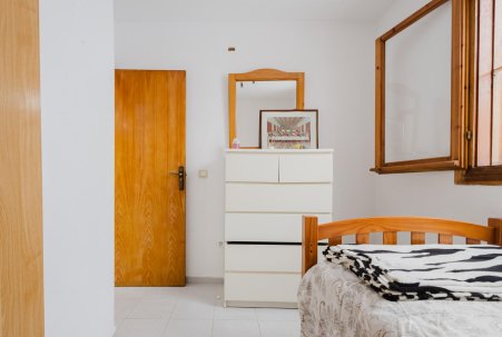Sale - Apartamento - Torrevieja - Playa del Acequión