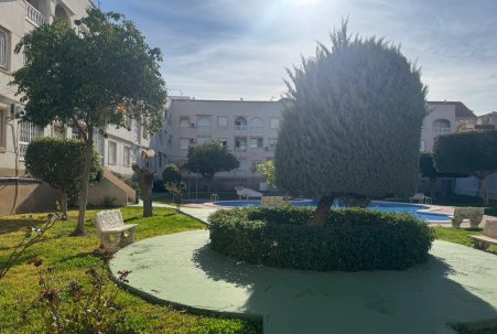 Sale - Apartamento - Torrevieja - Playa del Acequión