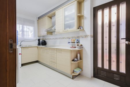 Sale - Chalet - Torrevieja - Aguas Nuevas