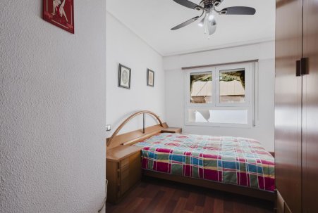 Sale - Apartamento - Torrevieja - Playa del Acequión