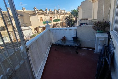 Sale - Triplex - Guardamar del Segura - Urbanizaciones