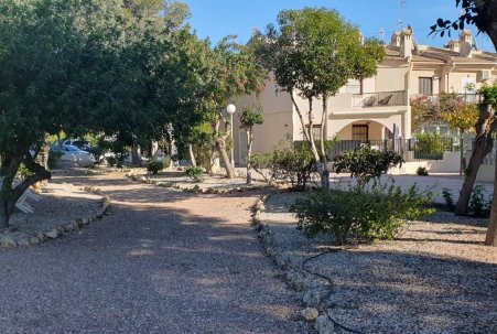 Sale - Triplex - Guardamar del Segura - Urbanizaciones