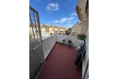 Sale - Triplex - Guardamar del Segura - Urbanizaciones