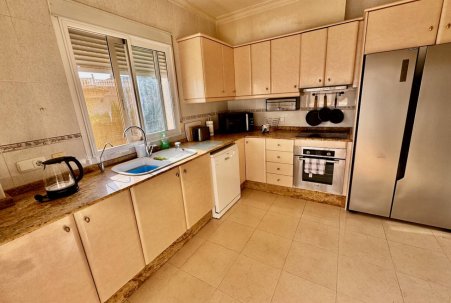 Sale - Villa - Benferri