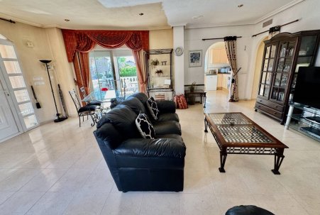 Sale - Villa - Benferri