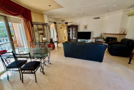 Sale - Villa - Benferri