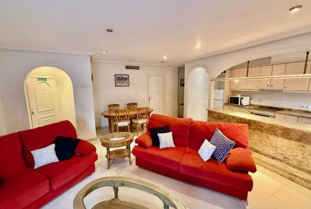 Sale - Villa - Benferri