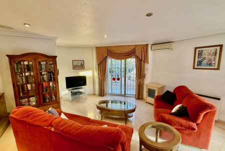 Sale - Villa - Benferri