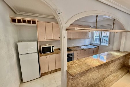 Sale - Villa - Benferri