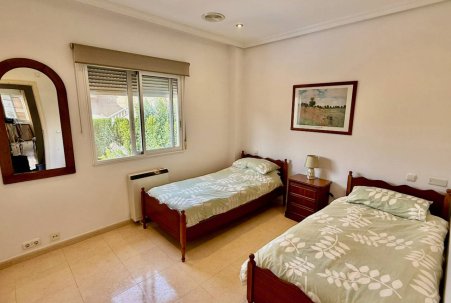 Sale - Villa - Benferri