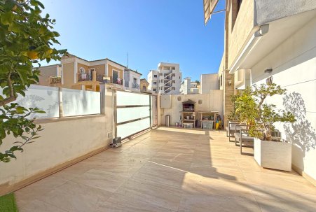 Sale - Villa - Orihuela Costa - Villamartín