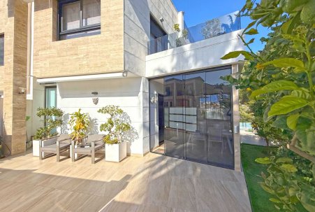 Sale - Villa - Orihuela Costa - Villamartín