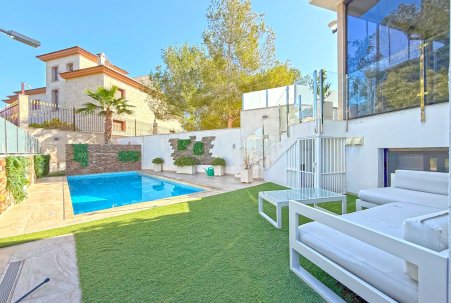 Sale - Villa - Orihuela Costa - Villamartín