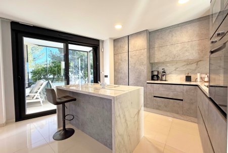 Sale - Villa - Orihuela Costa - Villamartín