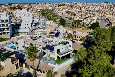 Sale - Villa - Orihuela Costa - Villamartín