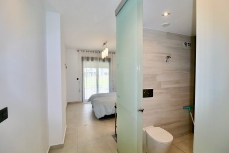 Prodej - Apartmán - Guardamar del Segura