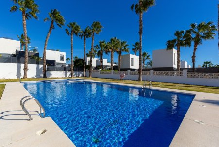 Sale - Townhouse - Algorfa - La Finca Golf