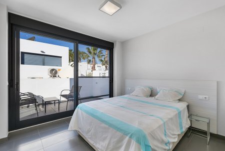 Sale - Townhouse - Algorfa - La Finca Golf