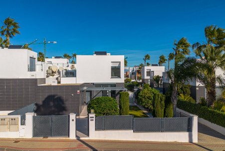 Sale - Townhouse - Algorfa - La Finca Golf