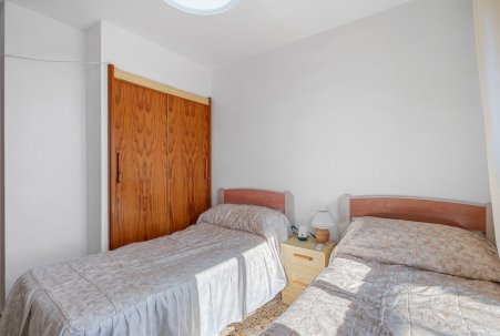 Sale - Apartment - Arenales del Sol - Segunda linea playa