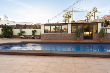 Sale - Villa - Torrevieja - Los Balcones