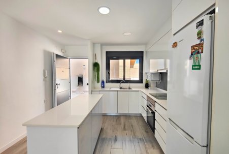 Sale - Wohnung - Guardamar del Segura