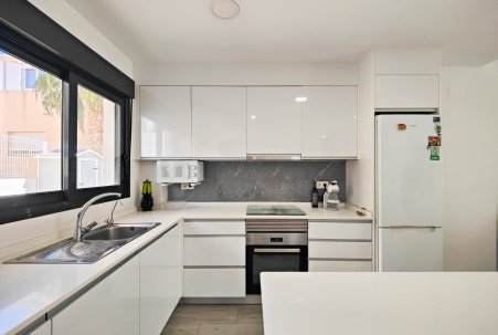 Sale - Wohnung - Guardamar del Segura