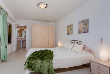 Sale - Villa - Torrevieja - Centro