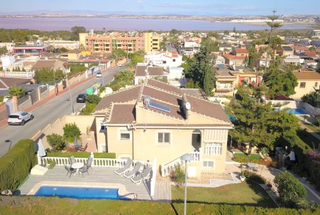 Sale - Villa - Orihuela Costa - Los Balcones