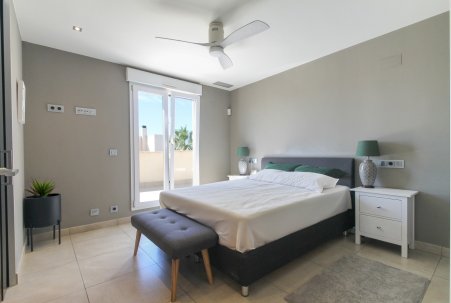 Sale - Villa - Torrevieja - Aguas Nuevas