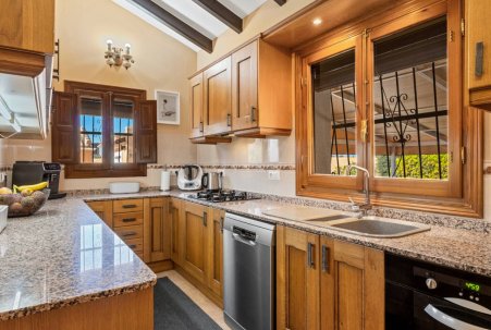 Sale - Country House - Rafal