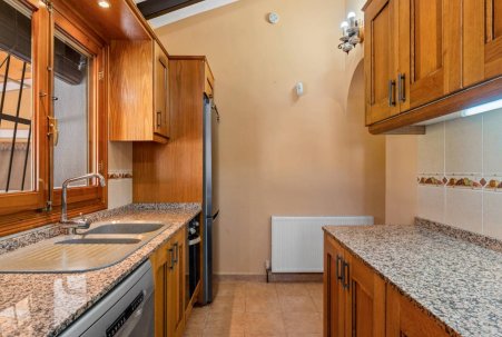 Sale - Country House - Rafal