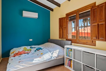 Sale - Country House - Rafal