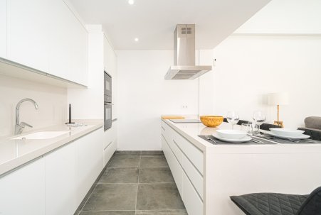 Sale - Stadthaus - Daya Nueva