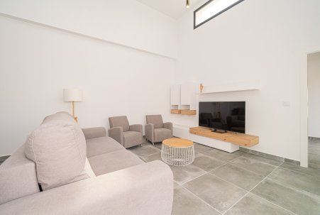 Sale - Stadthaus - Daya Nueva