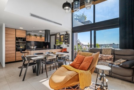 Sale - Apartment - Villamartín