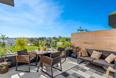 Sale - Apartment - Villamartín