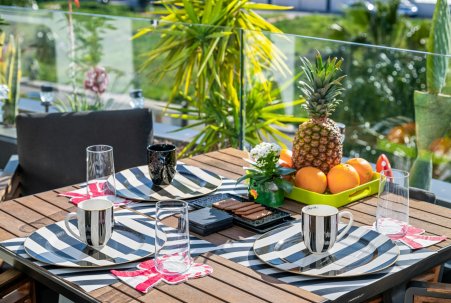 Sale - Apartment - Villamartín