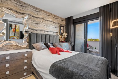 Sale - Apartment - Villamartín