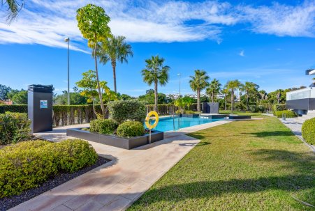 Sale - Apartment - Villamartín