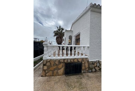 Sale - Villa - San Fulgencio