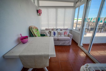 Venta - Chalet - La Zenia