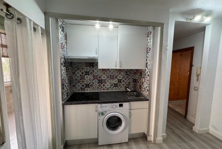 Sale - Estudio - Torrevieja - Playa de Los Locos-Curva del Palangre