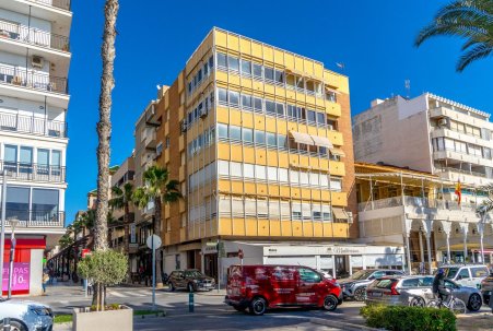 Sale - Apartment - Torrevieja - CLUB NAUTICO TORREVIEJA